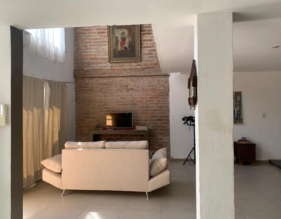 Hermoso Duplex Interno En La Mejor Zona De Mendoza Bagian luar foto
